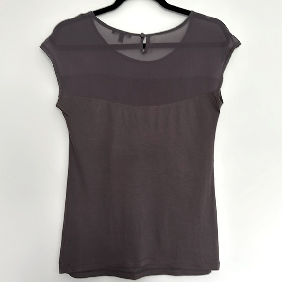 GAP Grey cap sleeve top size XS - Picture 3 of 4